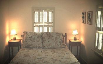 Sea Breeze Inn นิวชอร์แฮม ภายนอก รูปภาพ